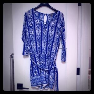 Short romper with belt